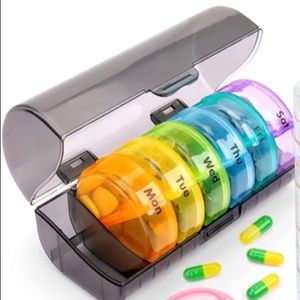 SOLD✨NWOT Large 2x Daily Weekly Pill Organizer/Holder/Case